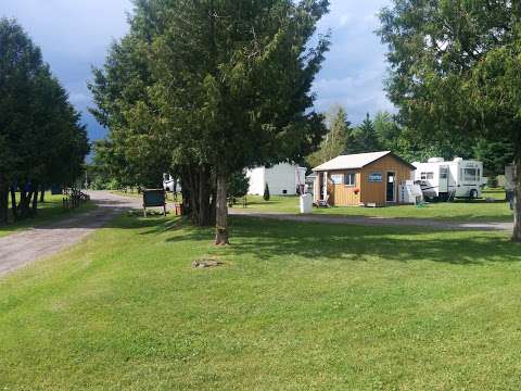 Camping Lac Frontière